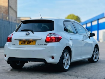 Used Toyota Auris 2011 for sale - 75884435: Photo
