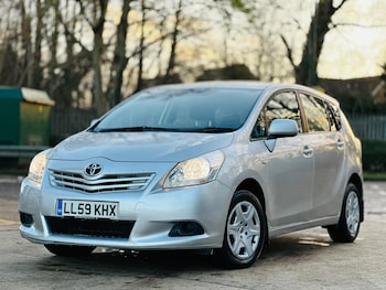 Used Toyota Verso 2009 for sale - 76975825: Photo