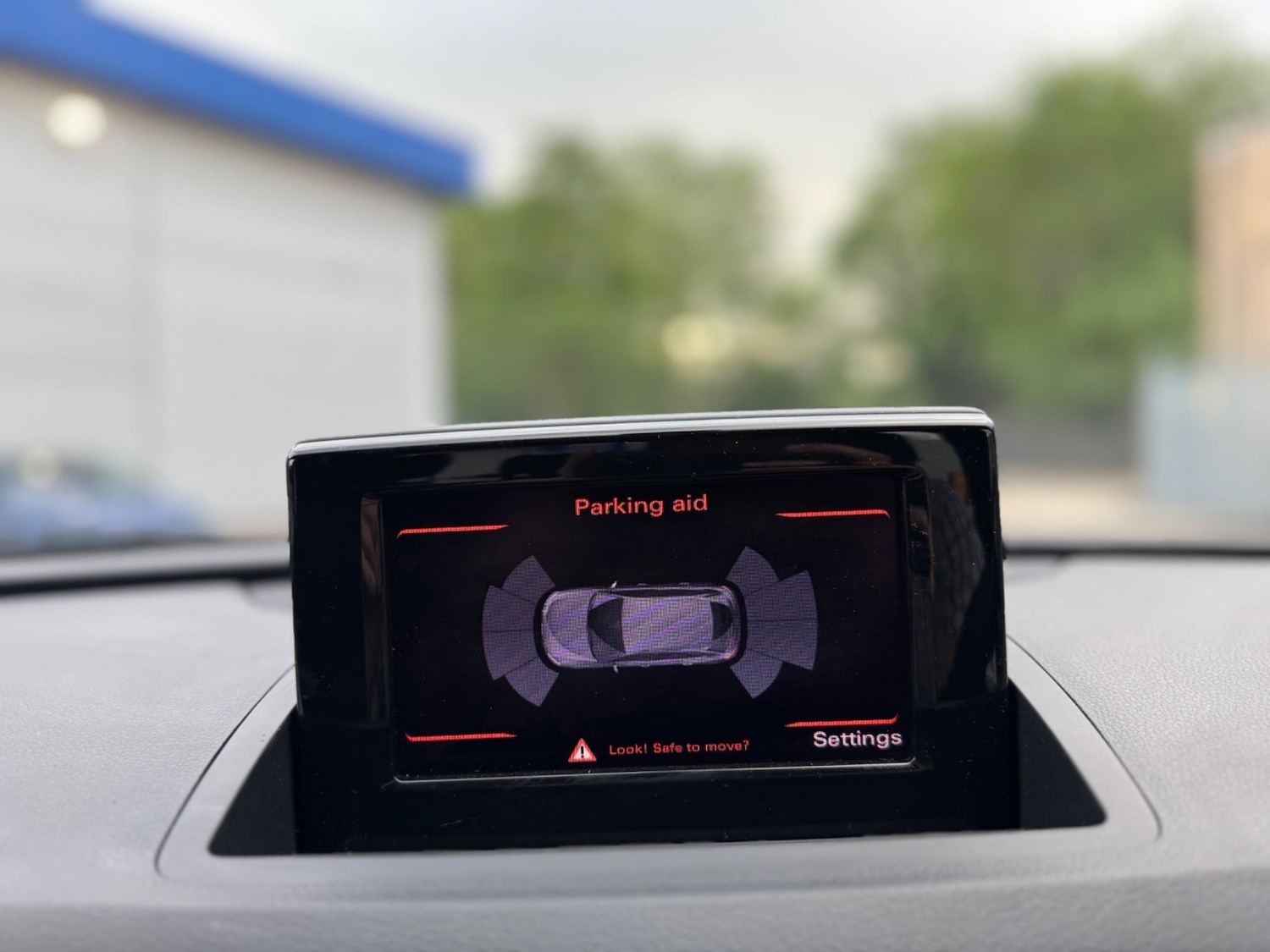 Used Audi Q3 2012 for sale - 76440489: Photo 18