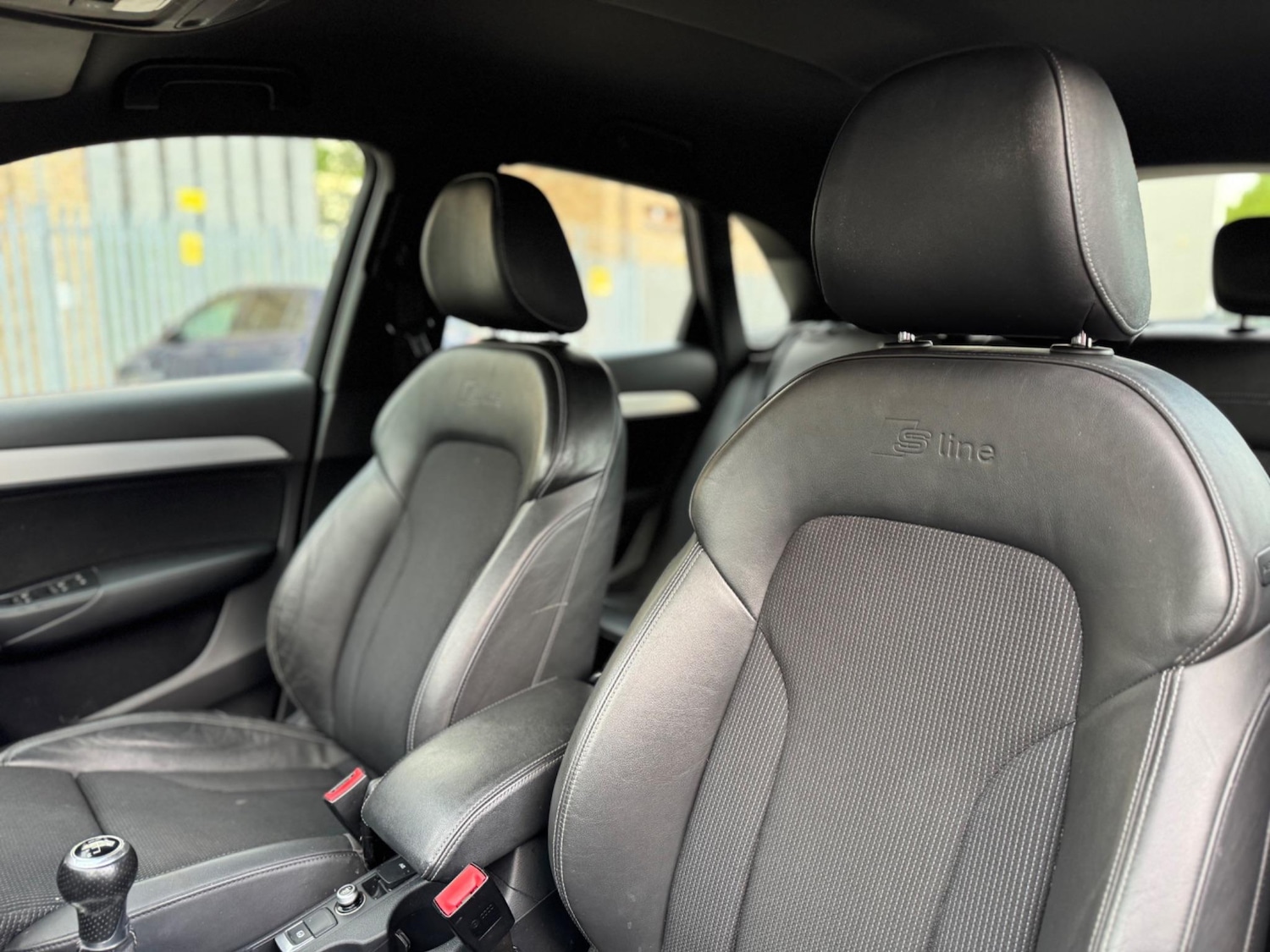 Used Audi Q3 2012 for sale - 76440489: Photo 27