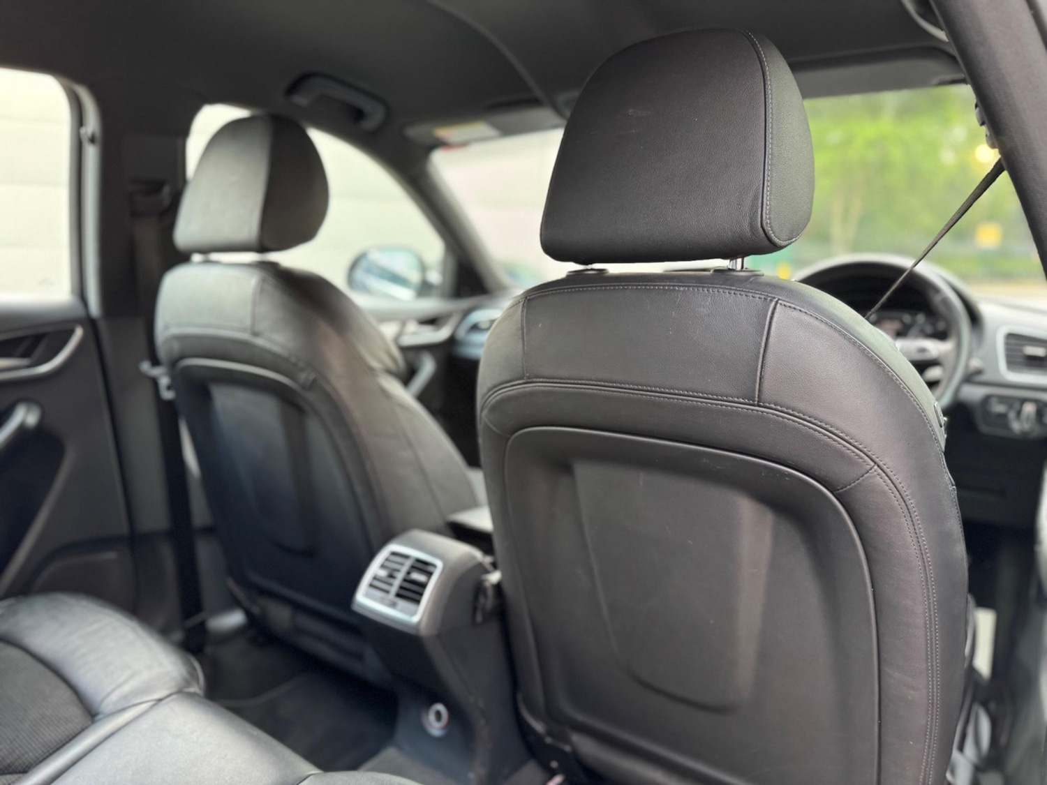 Used Audi Q3 2012 for sale - 76440489: Photo 32