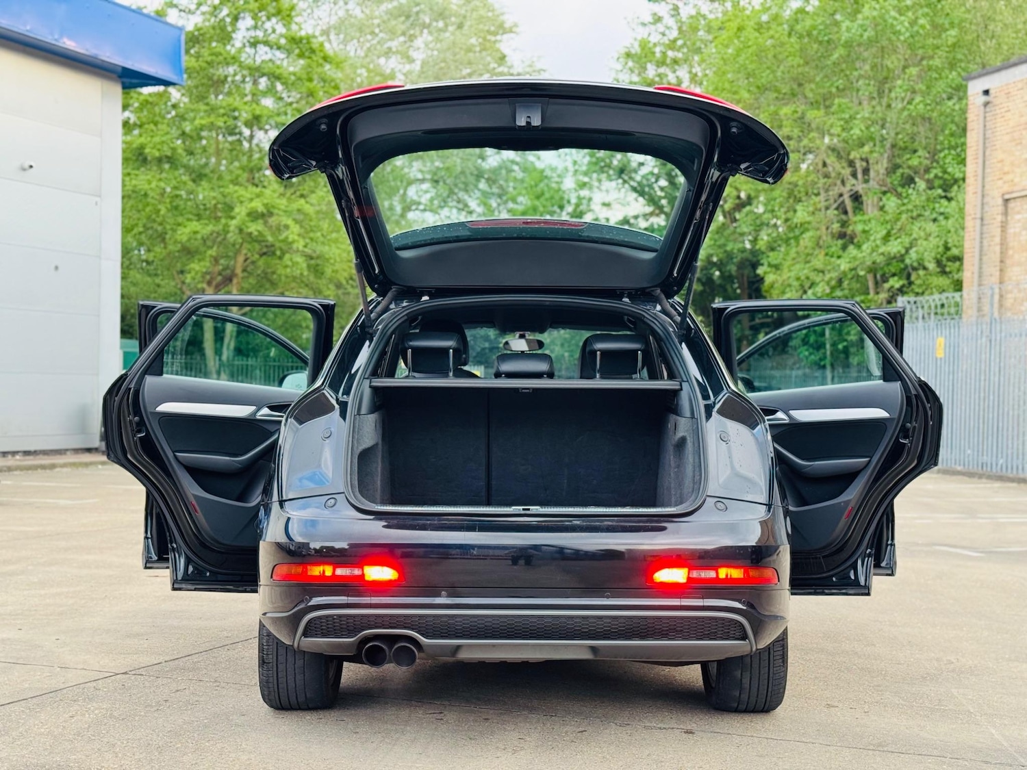 Used Audi Q3 2012 for sale - 76440489: Photo 45