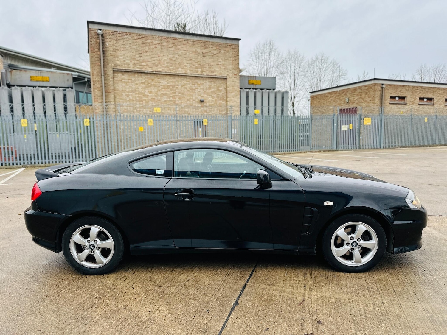 Used Hyundai Coupe 2006 for sale - 76976559: Photo 40