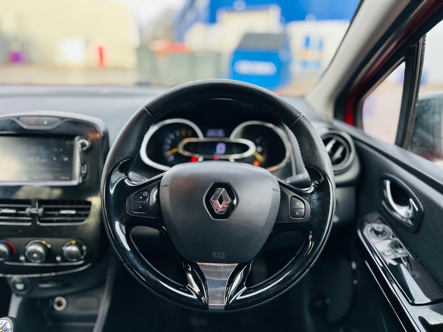 Used Renault Clio 2014 for sale - 77084408: Photo 14