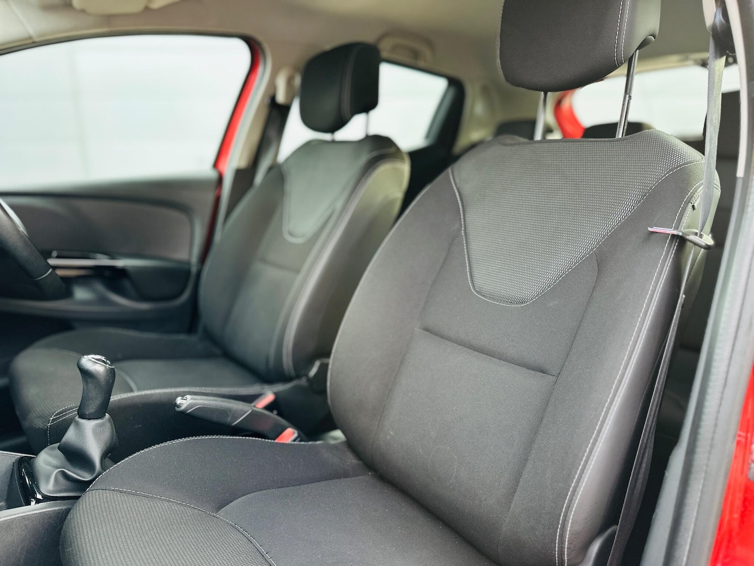 Used Renault Clio 2014 for sale - 77084408: Photo 25