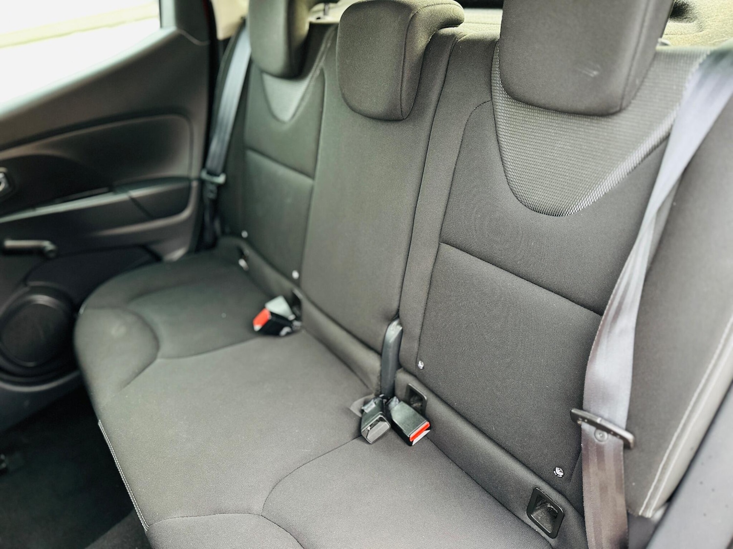 Used Renault Clio 2014 for sale - 77084408: Photo 31