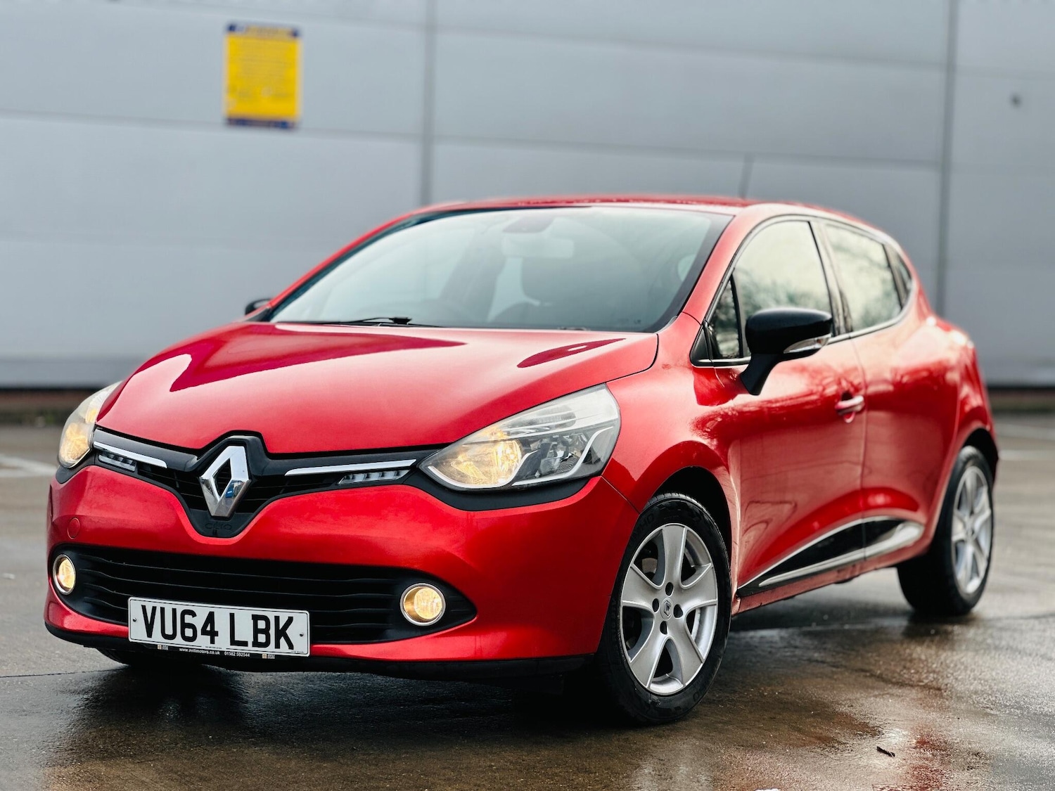 Used Renault Clio 2014 for sale - 77084408: Photo 37