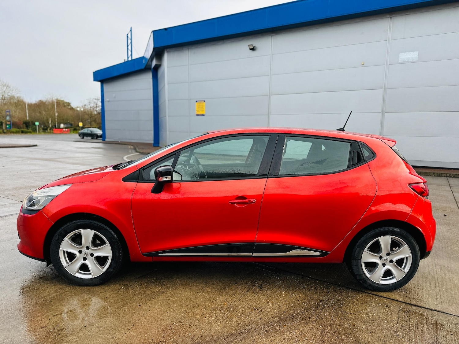Used Renault Clio 2014 for sale - 77084408: Photo 43