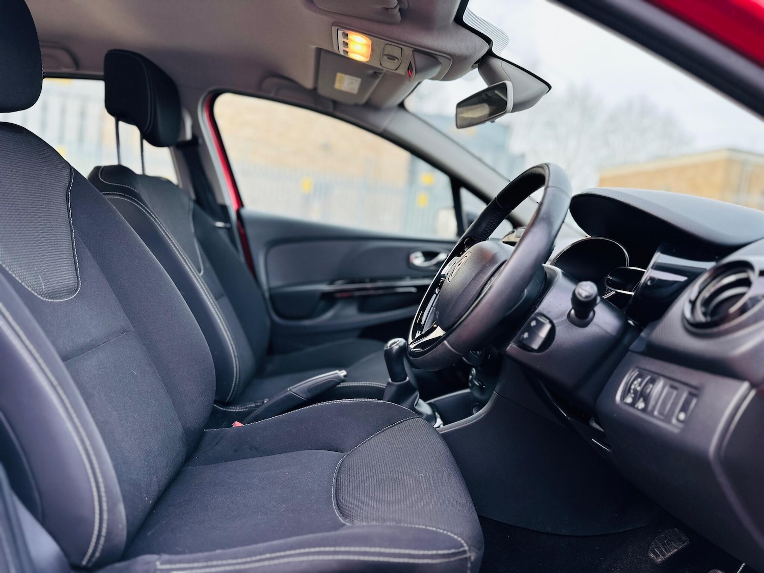 Used Renault Clio 2014 for sale - 77084408: Photo 48