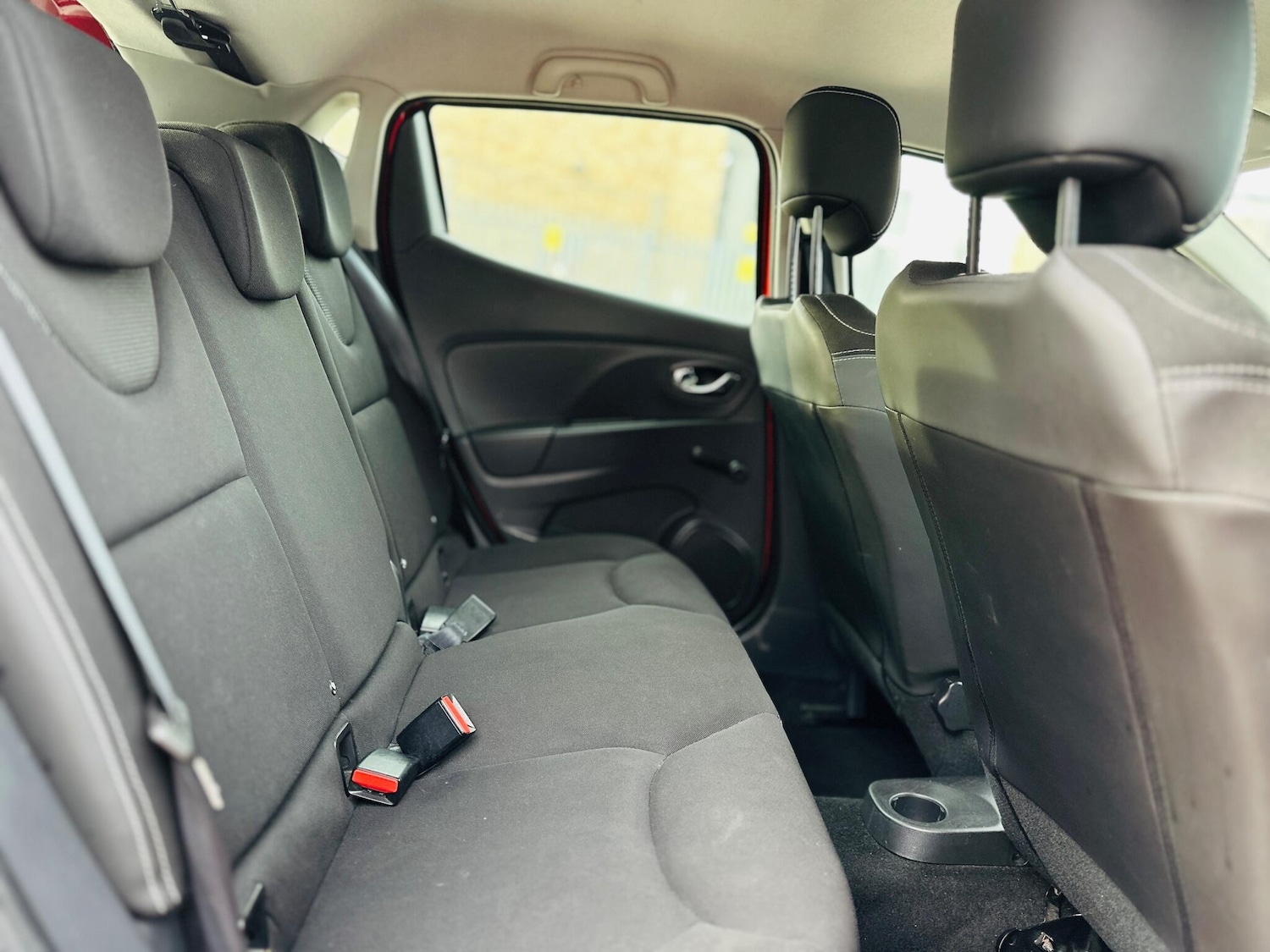 Used Renault Clio 2014 for sale - 77084408: Photo 53