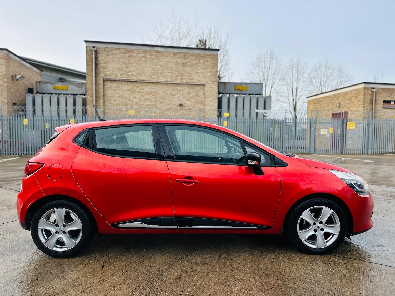 Used Renault Clio 2014 for sale - 77084408: Photo 8