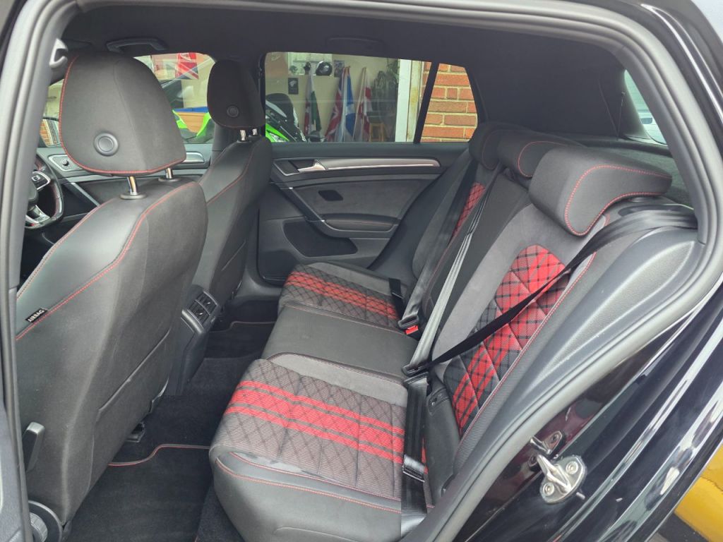 Used Volkswagen Golf 2019 for sale - 76245047: Photo 21