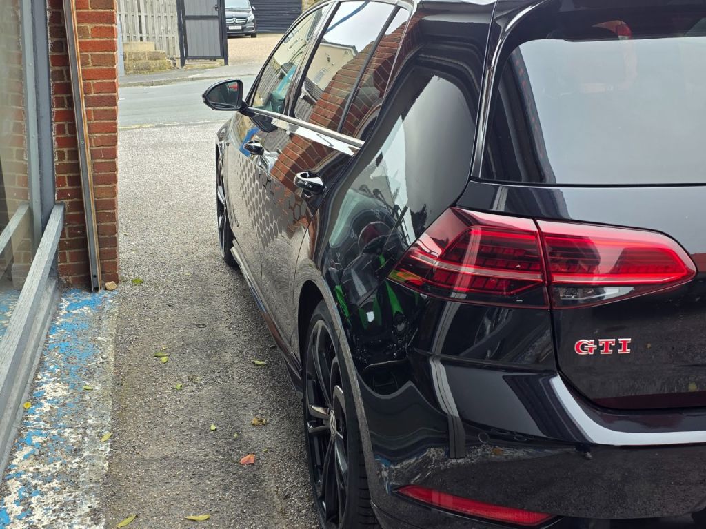 Used Volkswagen Golf 2019 for sale - 76245047: Photo 31