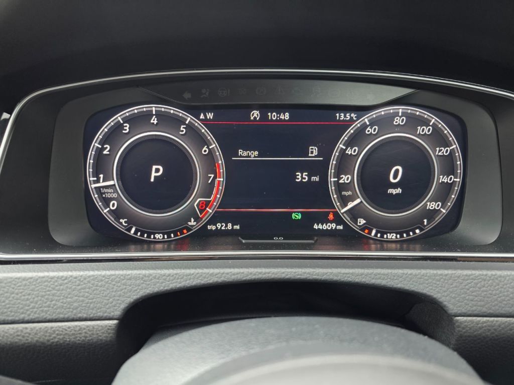 Used Volkswagen Golf 2019 for sale - 76245047: Photo 7