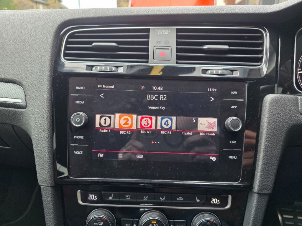 Used Volkswagen Golf 2019 for sale - 76245047: Photo 8