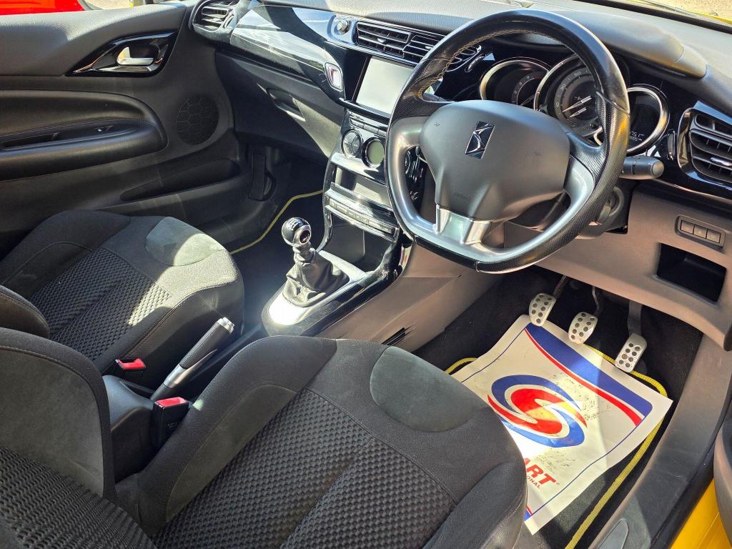 Used DS Automobiles DS 3 Cabrio 2016 for sale - 76197181: Photo 9