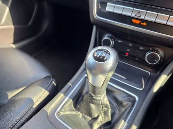 Used Mercedes-Benz A-Class 2015 for sale - 76209951: Photo 10