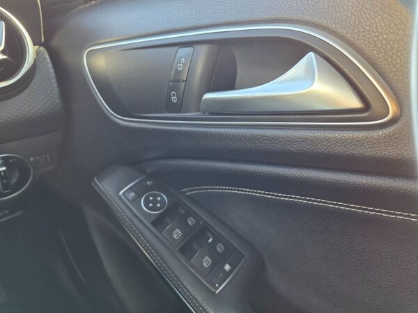 Used Mercedes-Benz A-Class 2015 for sale - 76209951: Photo 16