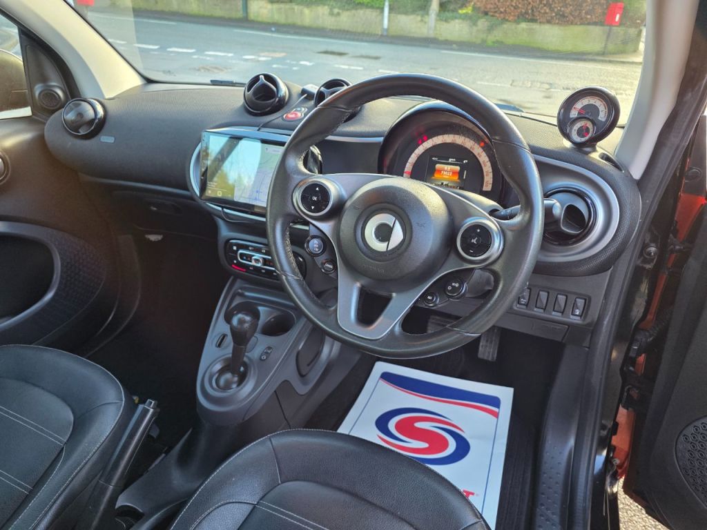 Used smart fortwo 2015 for sale - 77520188: Photo 11