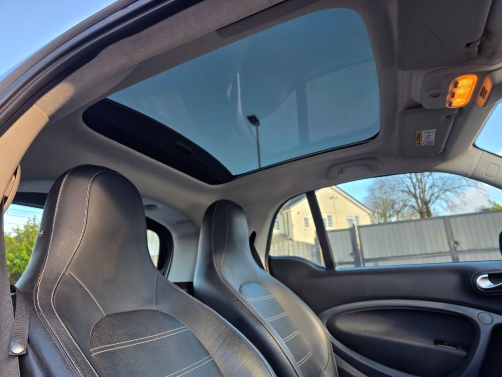 Used smart fortwo 2015 for sale - 77520188: Photo 13