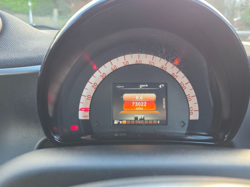 Used smart fortwo 2015 for sale - 77520188: Photo 5