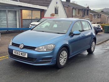 Used Volkswagen Golf 2014 for sale - 77296976: Photo