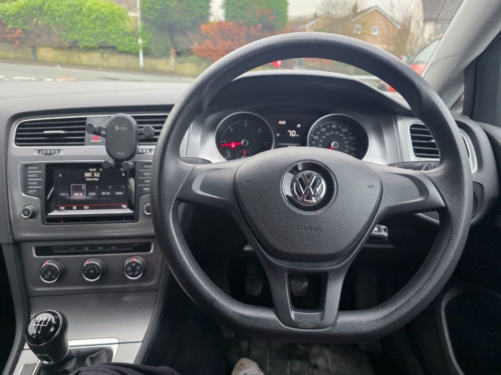 Used Volkswagen Golf 2014 for sale - 77296976: Photo 6