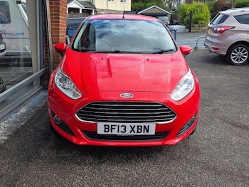 Used Ford Fiesta 2013 for sale - 76197180: Photo