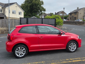 Used Volkswagen Polo 2015 for sale - 79312962: Photo