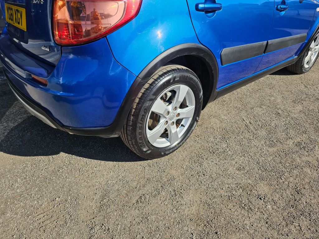 Used Suzuki SX4 2011 for sale - 77006608: Photo 10