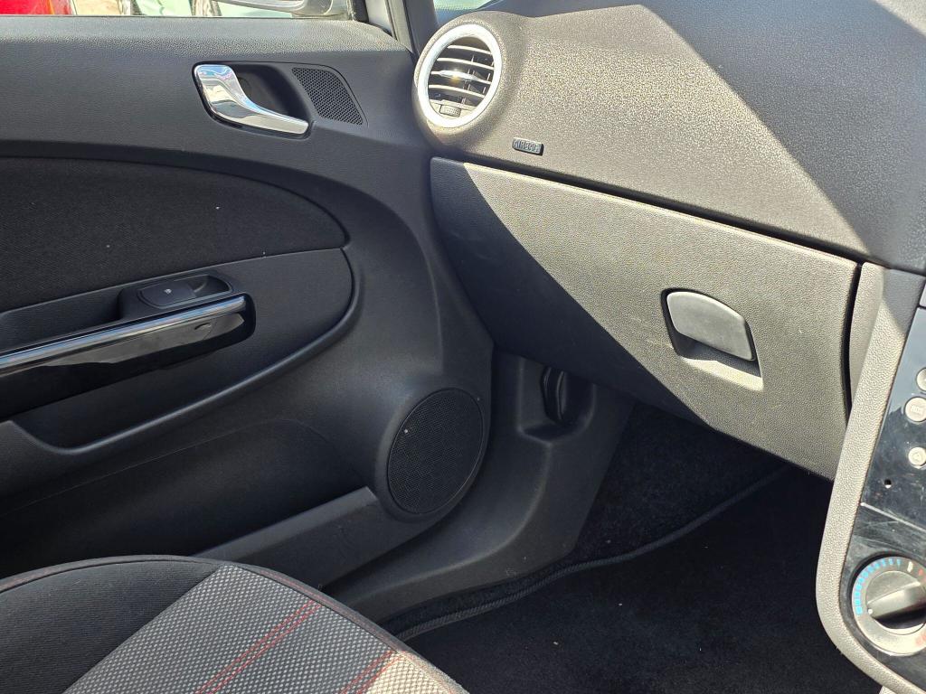 Used Vauxhall Corsa 2012 for sale - 76197152: Photo 9