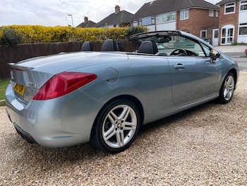 Used Peugeot 308 2013 for sale - 77812909: Photo