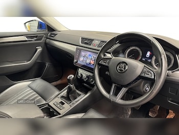 Used Skoda Superb 2020 for sale - 76551253: Photo