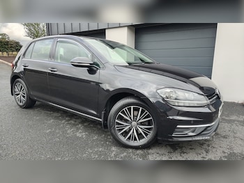Used Volkswagen Golf 2018 for sale - 79591060: Photo