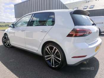 Used Volkswagen Golf 2017 for sale - 75167478: Photo