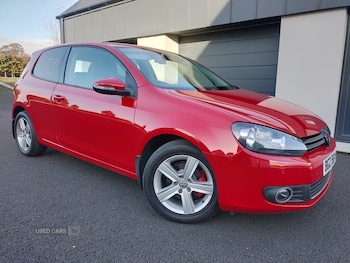 Volkswagen - Golf