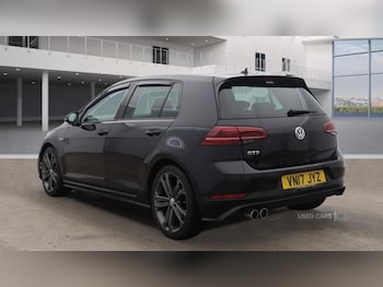 Used Volkswagen Golf 2017 for sale - 76787287: Photo
