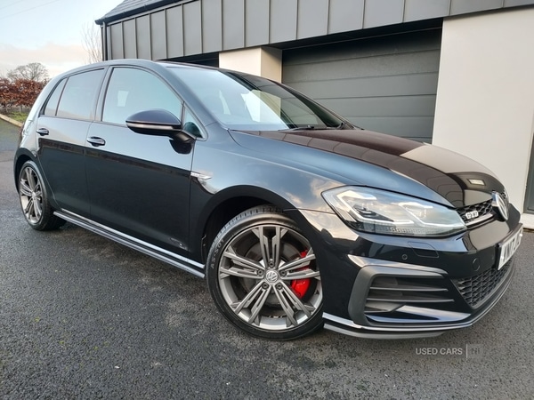 Used Volkswagen Golf 2017 for sale - 78185930: Photo 1