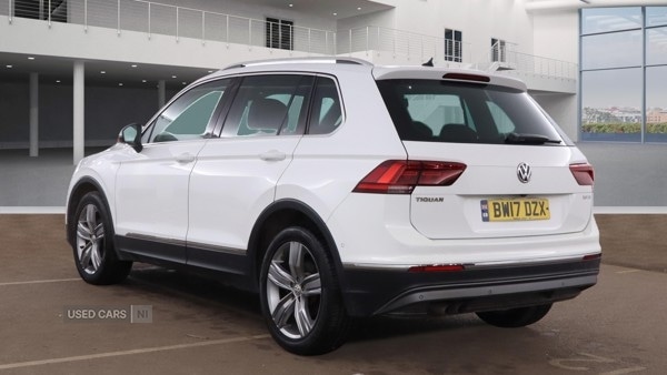 Used Volkswagen Tiguan 2017 for sale - 76772488: Photo 2