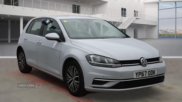 Used Volkswagen Golf 2017 for sale - 76667636: Photo 1