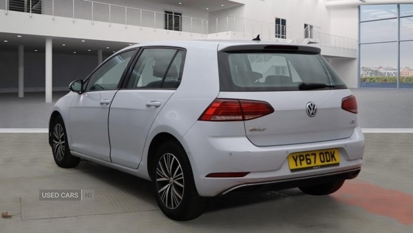 Used Volkswagen Golf 2017 for sale - 76667636: Photo 10