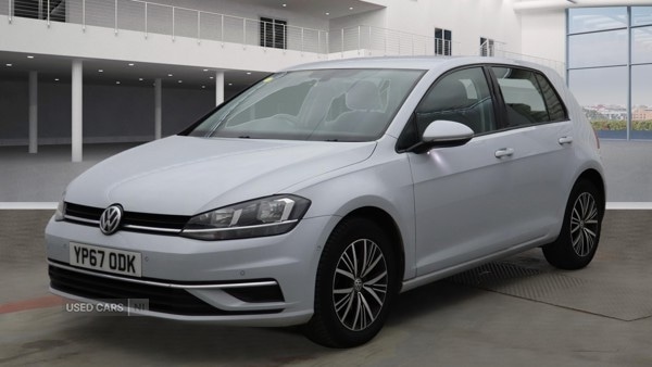 Used Volkswagen Golf 2017 for sale - 76667636: Photo 3