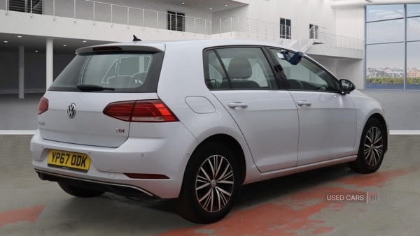 Used Volkswagen Golf 2017 for sale - 76977146: Photo 8