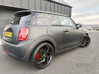 Used MINI Hatch 2017 for sale - 76634439: Photo