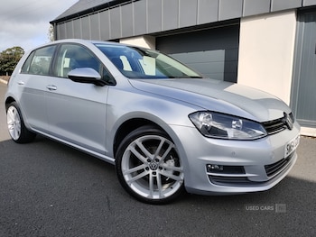 Volkswagen - Golf