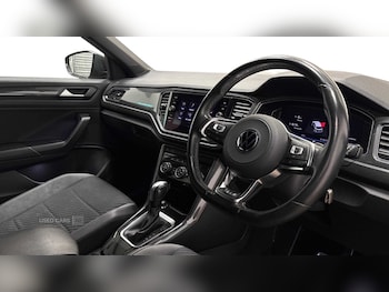 Used Volkswagen T-Roc 2021 for sale - 78935945: Photo