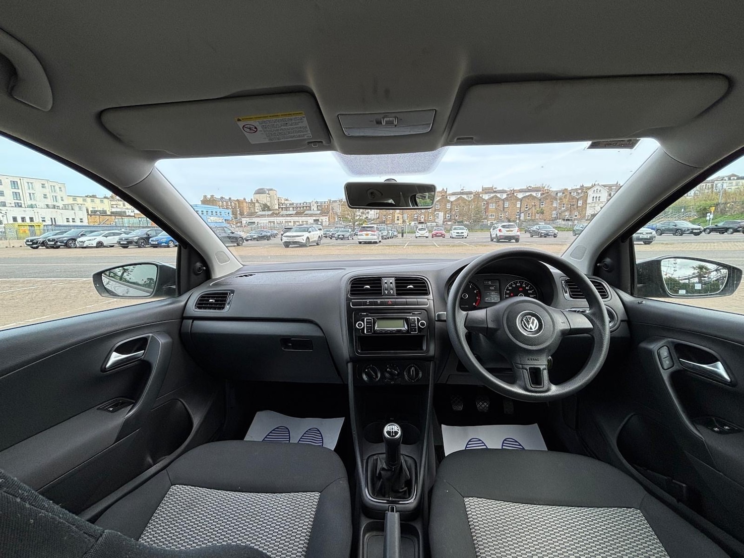 Used Volkswagen Polo 2010 for sale - 78198157: Photo 6