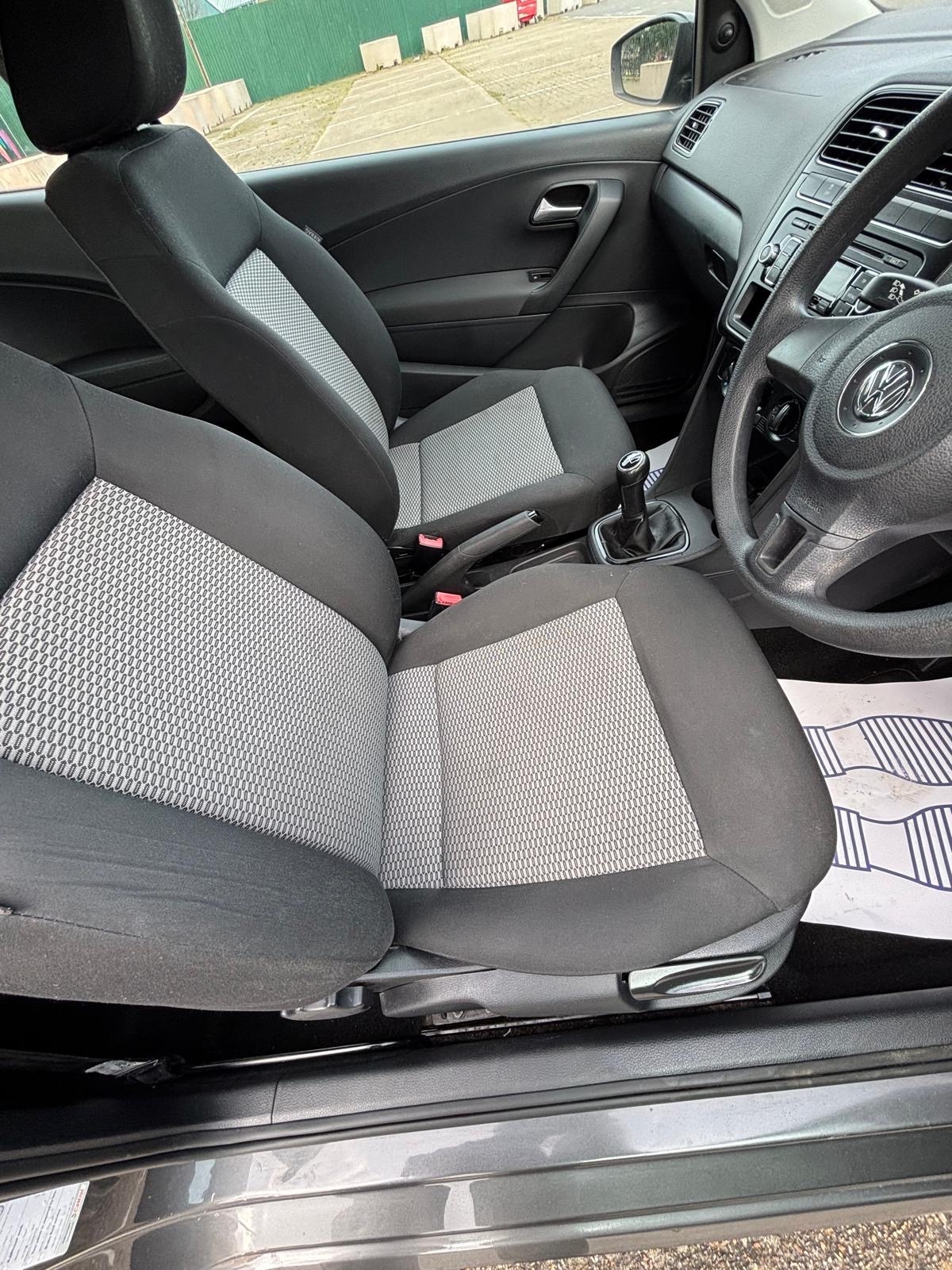 Used Volkswagen Polo 2010 for sale - 78198157: Photo 7