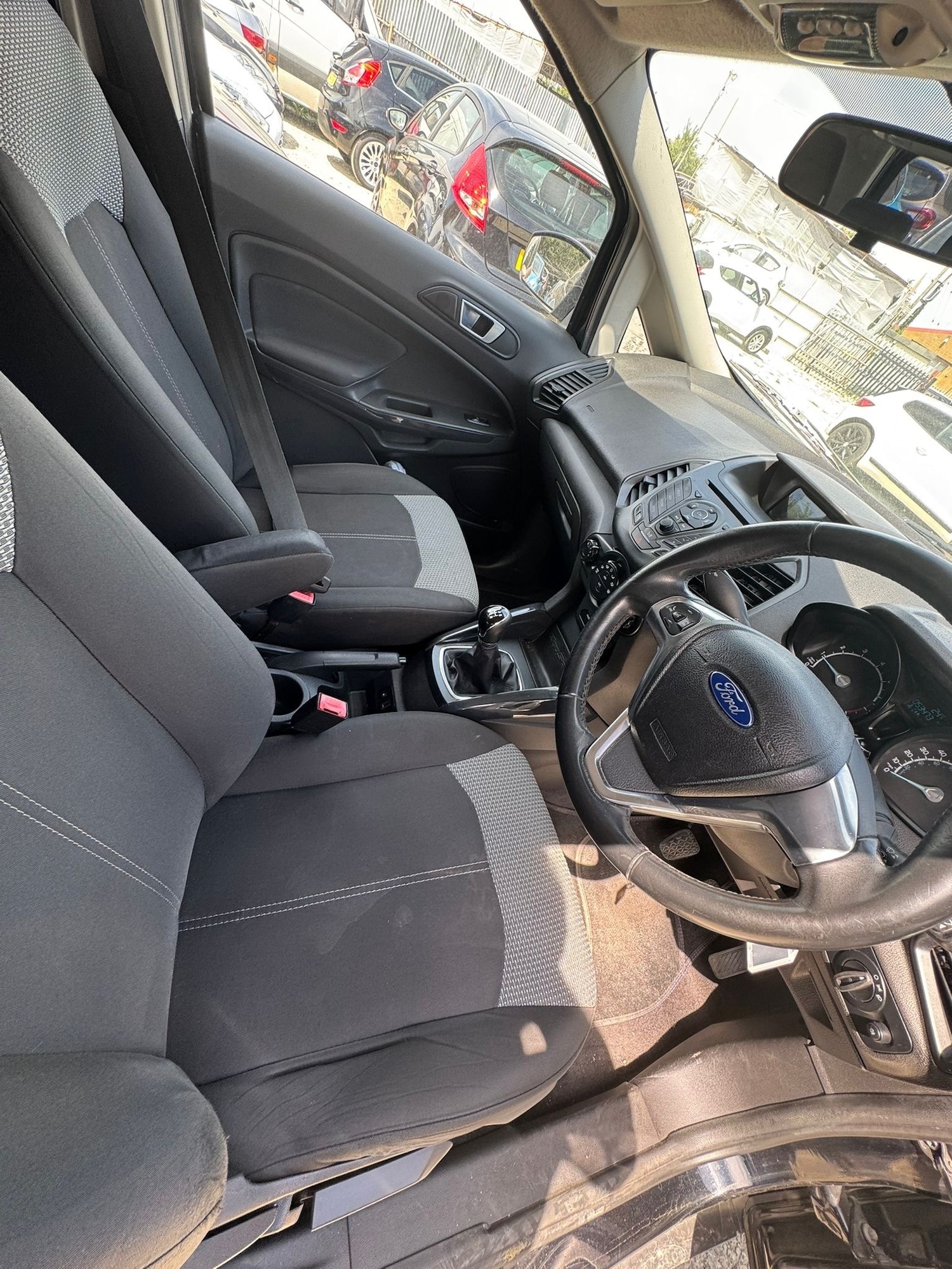 Used Ford Ecosport 2015 for sale - 77461257: Photo 9