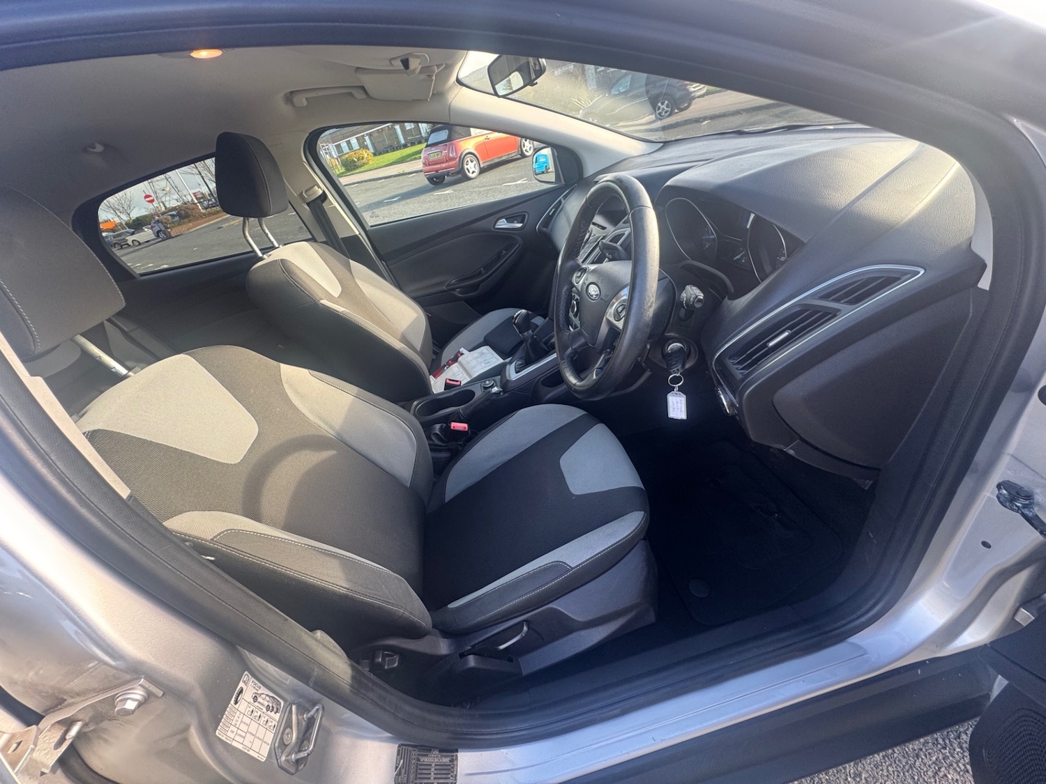 Used Ford Focus 2012 for sale - 76685257: Photo 17